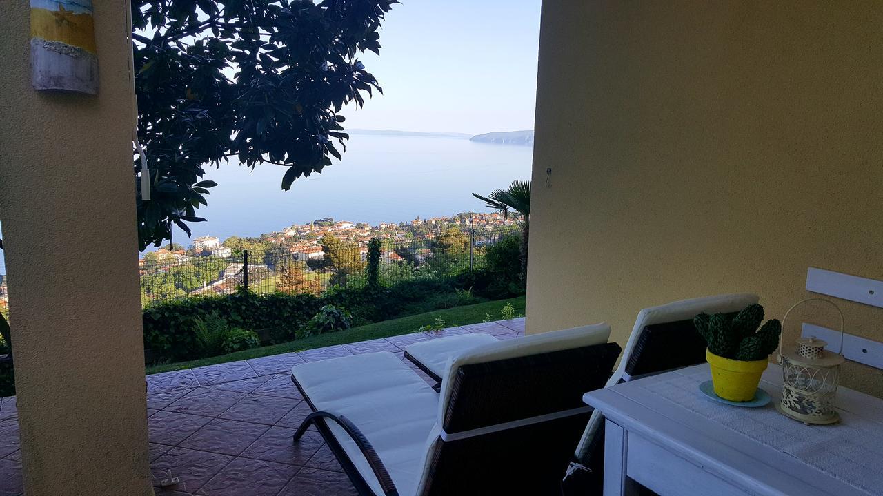 Apartments Villa Krasa Lovran Bagian luar foto